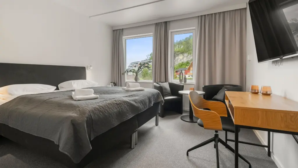 De Luxe dobbeltrom, Kinn Hotell - kinnhotell.no