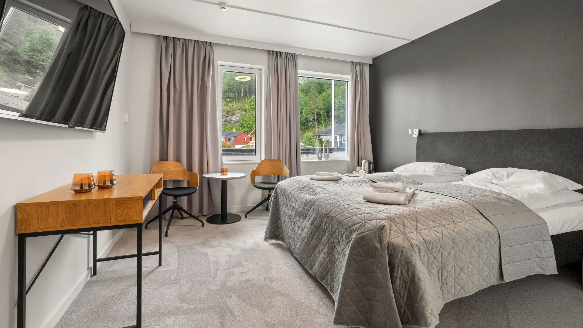 De Luxe dobbeltrom, Kinn Hotell - kinnhotell.no